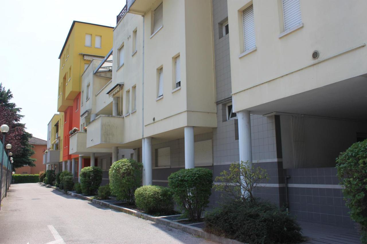 B&B Color Rovereto Rovereto  Bagian luar foto