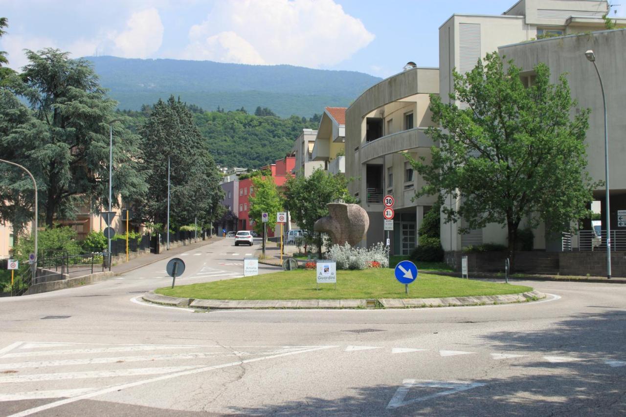 B&B Color Rovereto Rovereto  Bagian luar foto